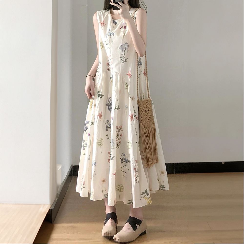 Forest-style retro floral print vest dress for women, loose fit and slimming summer dress